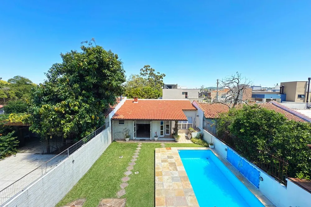 Casa para venda no bairro Ipanema em Porto Alegre