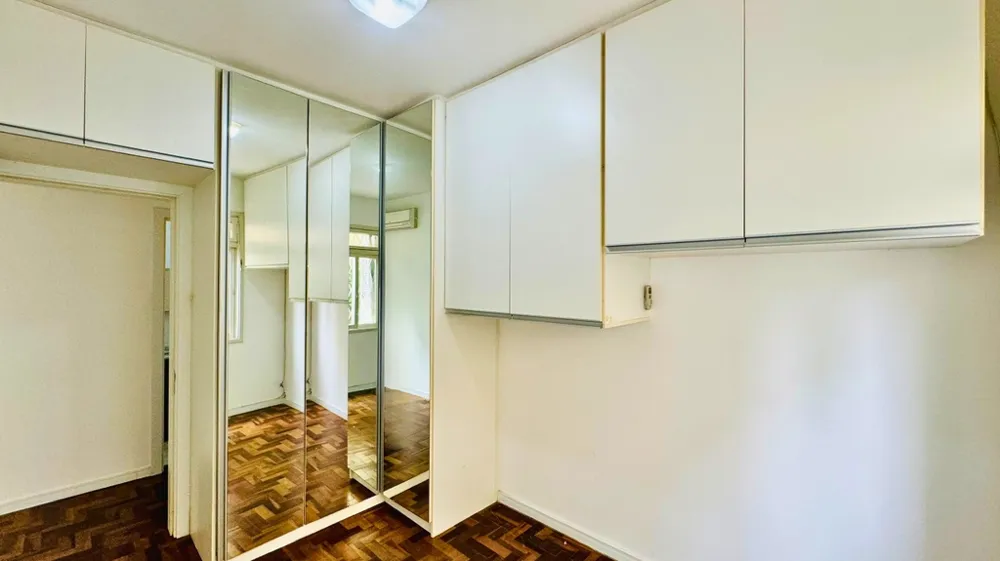Apartamento para venda no bairro Floresta em Porto Alegre