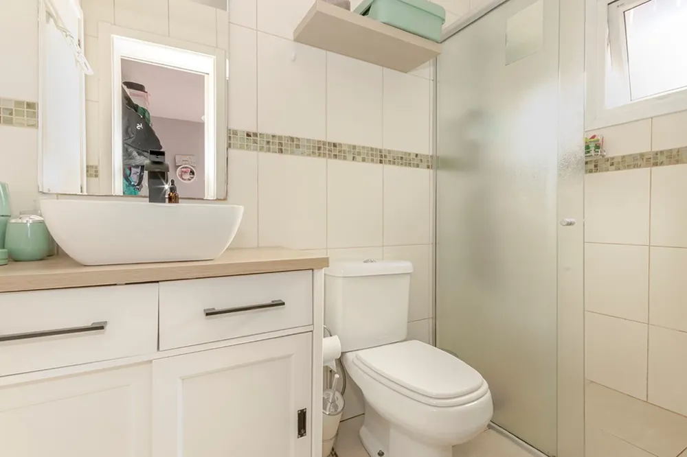 Casa para venda no bairro Lomba do Pinheiro em Porto Alegre