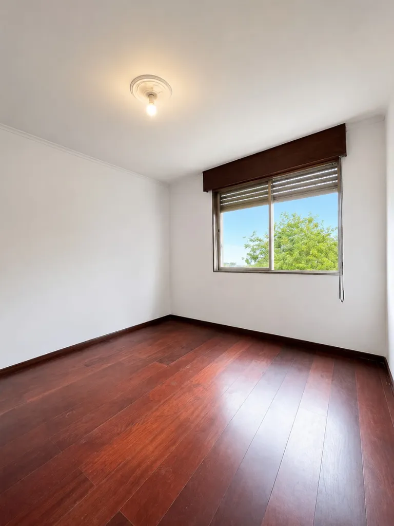 Apartamento para venda no bairro Passo da Areia em Porto Alegre