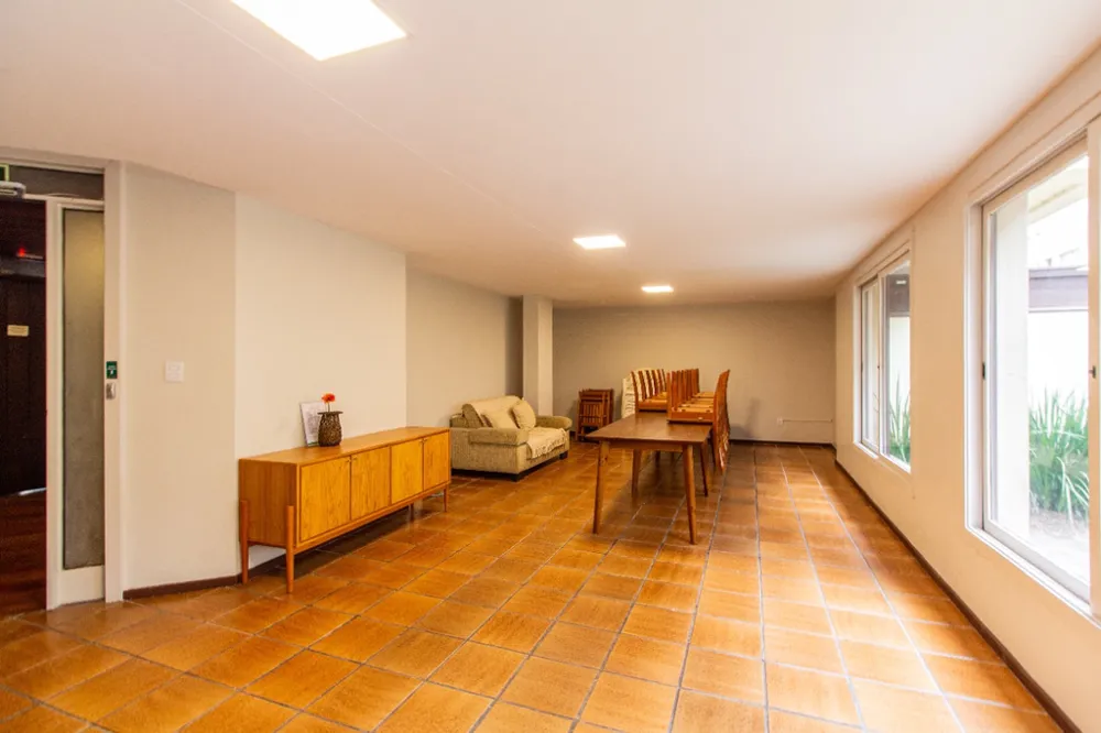 Apartamento para venda no bairro Santana em Porto Alegre