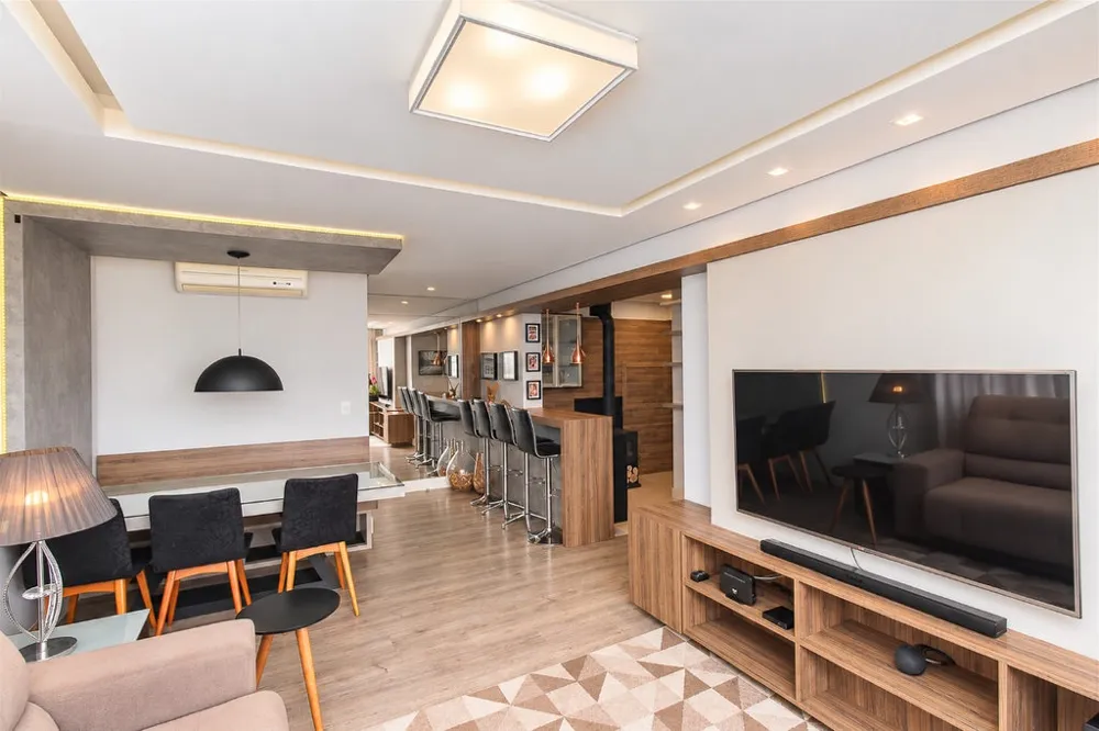 Apartamento para venda no bairro Passo da Areia em Porto Alegre