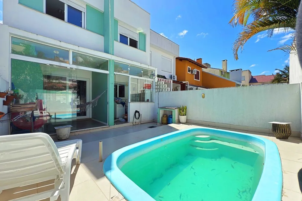 Casa para venda no bairro Hípica em Porto Alegre