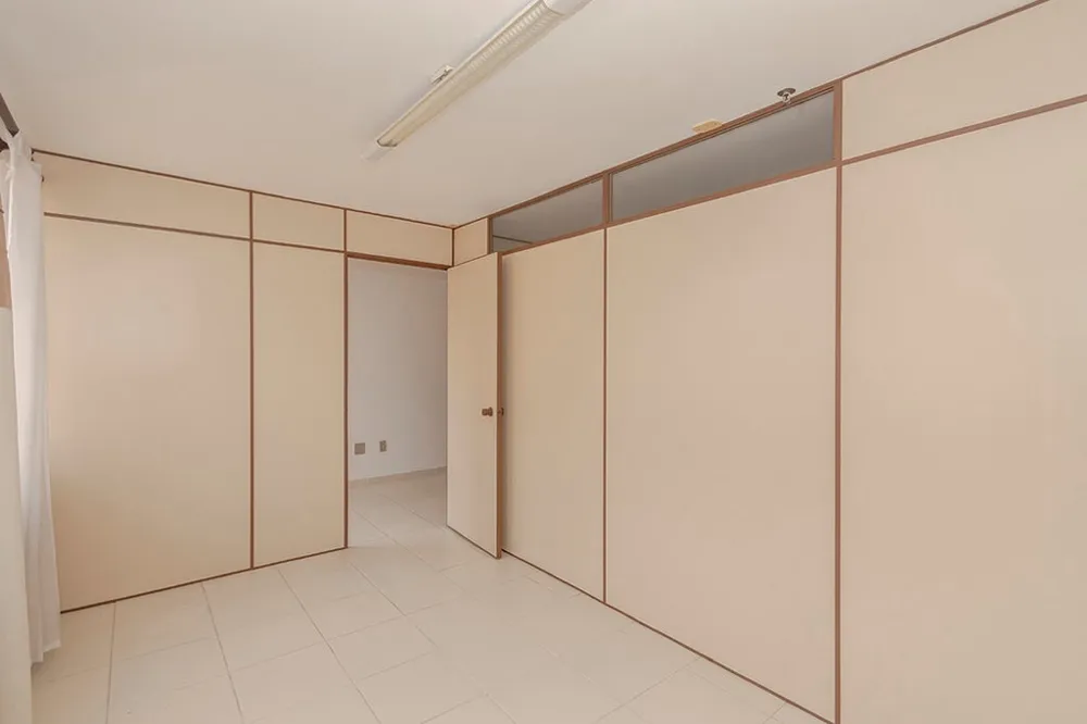 Sala para venda no bairro Floresta em Porto Alegre