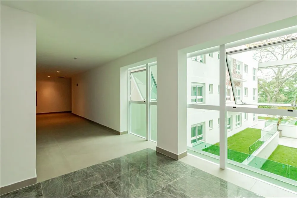 Apartamento para venda no bairro Menino Deus em Porto Alegre