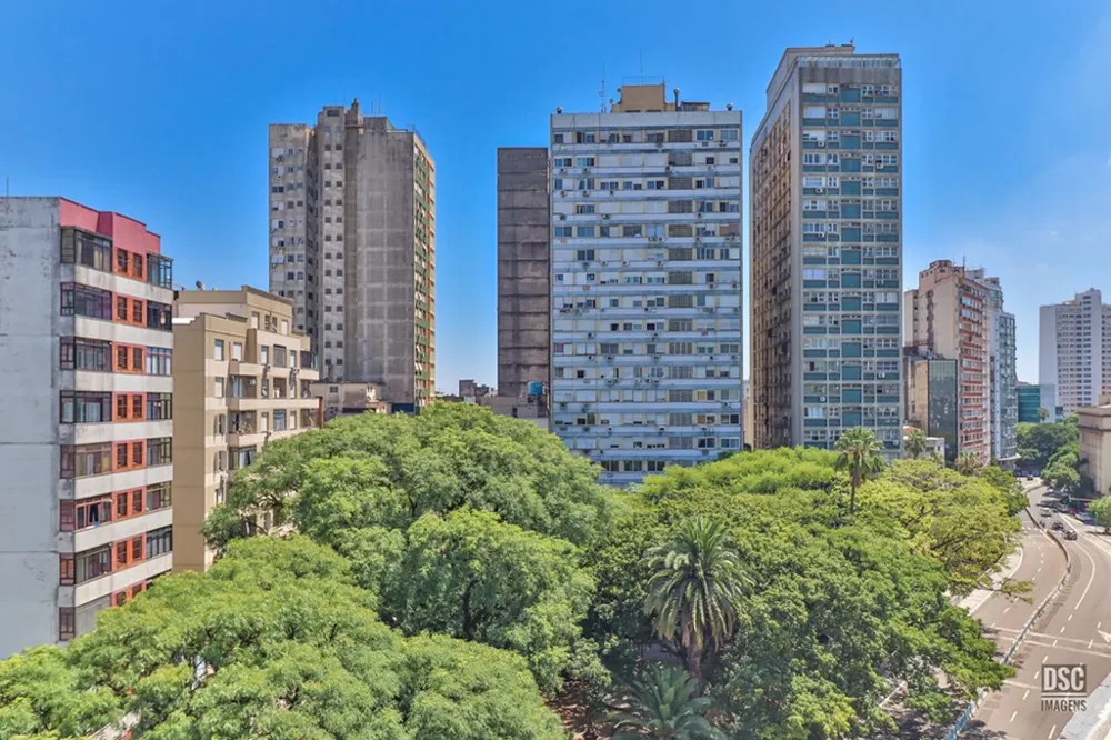 Apartamento para venda no bairro Centro Histórico em Porto Alegre
