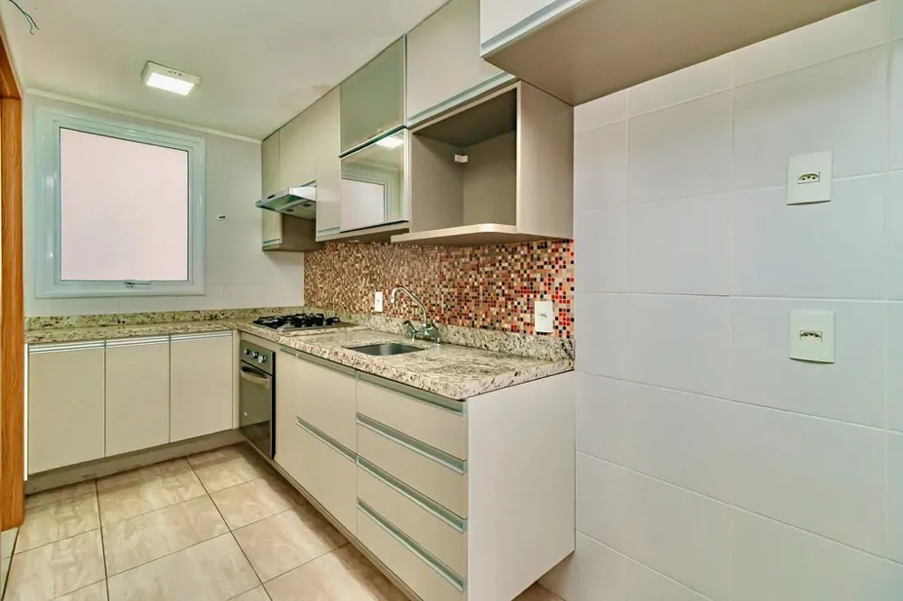 Apartamento para venda no bairro Passo da Areia em Porto Alegre