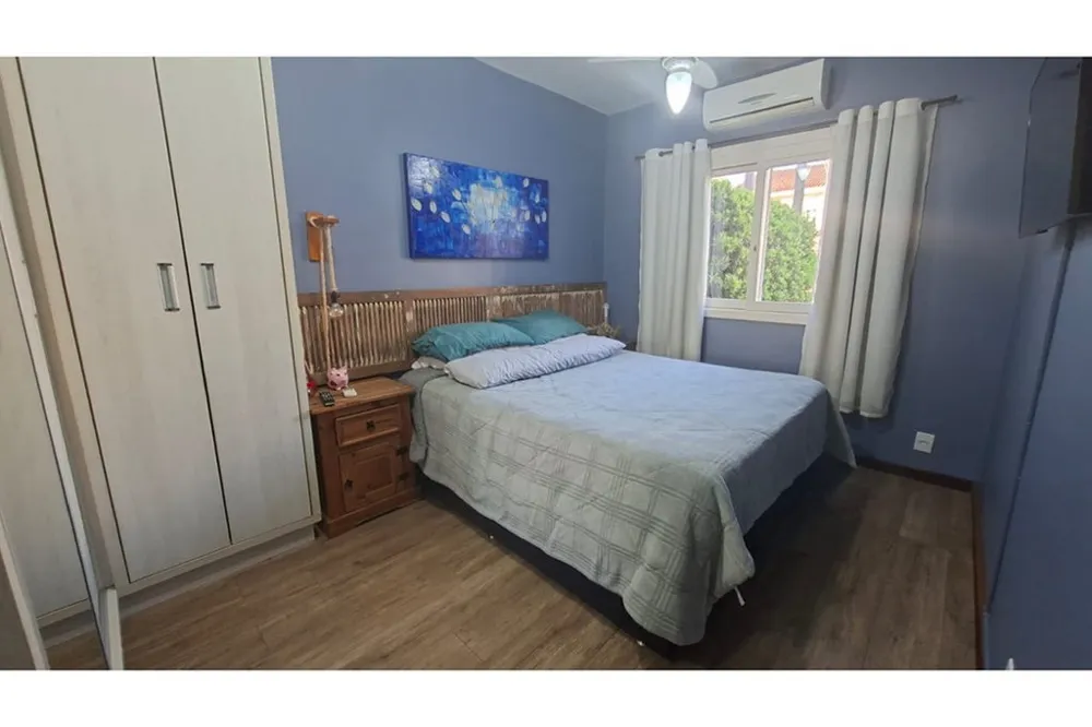Casa em Condomínio para venda no bairro Lomba do Pinheiro em Porto Alegre