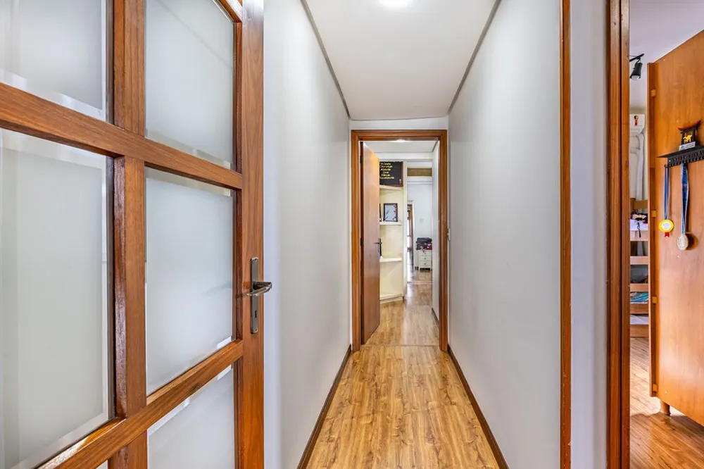 Apartamento para venda no bairro Moinhos de Vento em Porto Alegre
