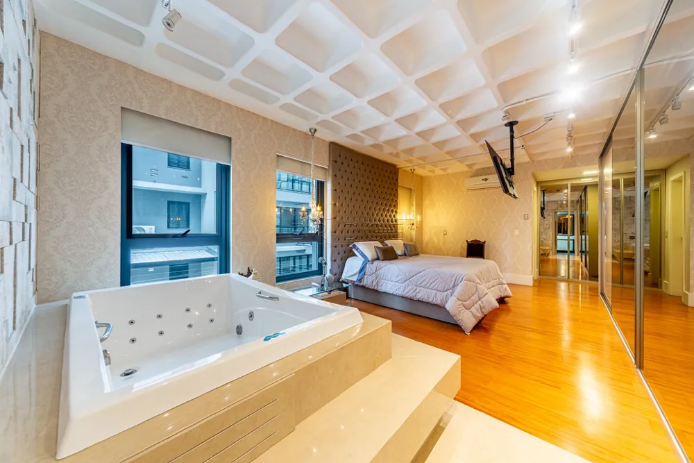 Apartamento para venda no bairro Petrópolis em Porto Alegre