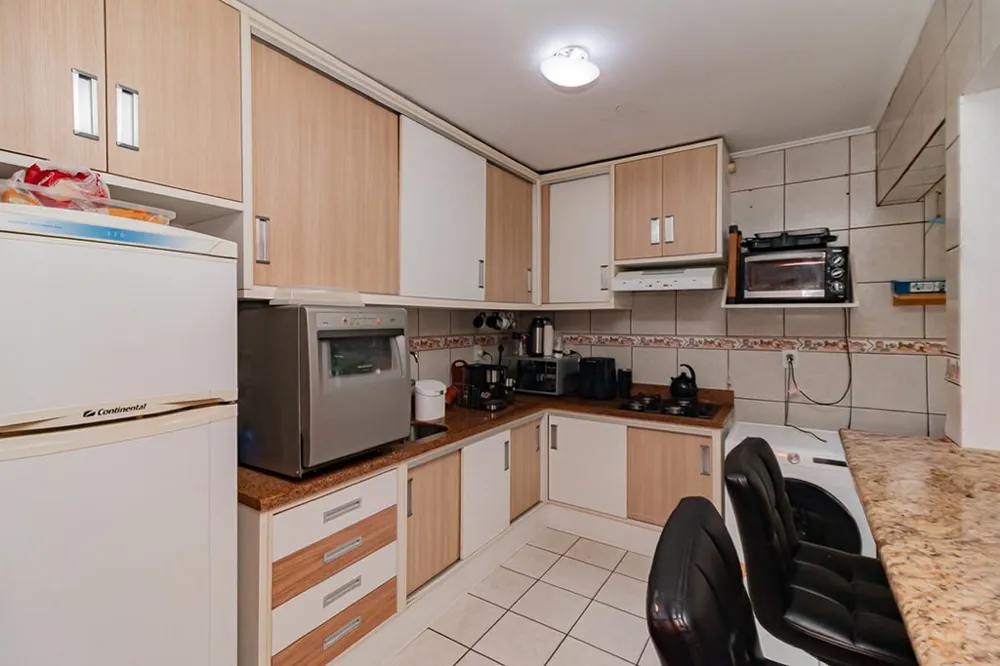 Apartamento para venda no bairro Passo da Areia em Porto Alegre