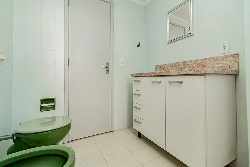 Apartamento para venda no bairro Floresta em Porto Alegre