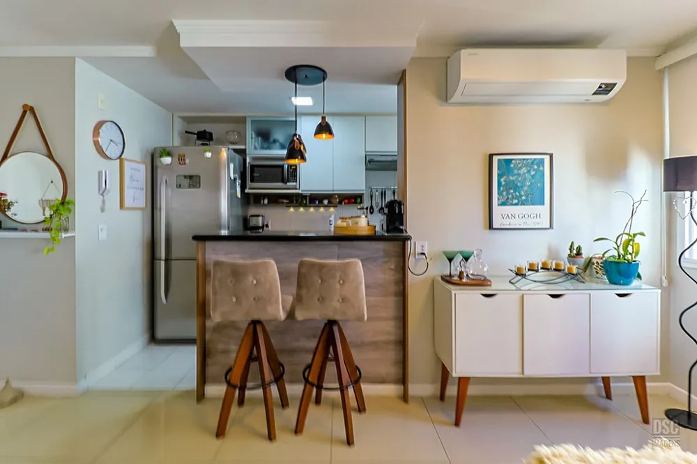 Apartamento para venda no bairro Vila Ipiranga em Porto Alegre