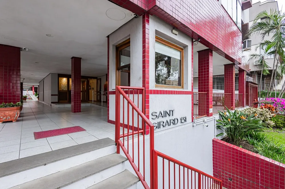Apartamento para venda no bairro Santo Antônio em Porto Alegre