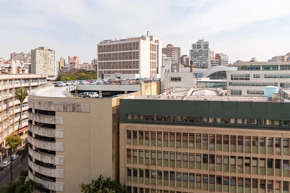 Apartamento para venda no bairro Centro Histórico em Porto Alegre
