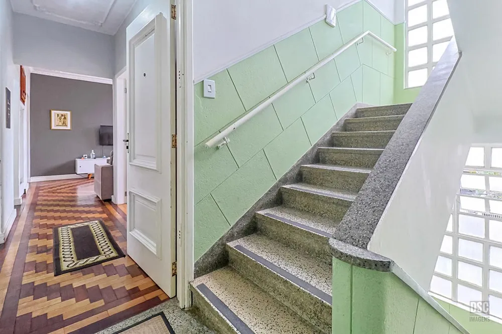 Apartamento para venda no bairro Petrópolis em Porto Alegre