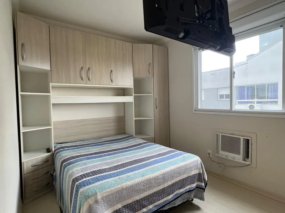 Apartamento para venda no bairro Cavalhada em Porto Alegre