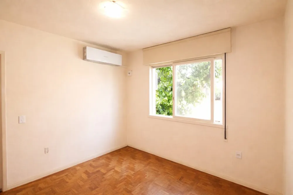 Apartamento para venda no bairro Jardim do Salso em Porto Alegre