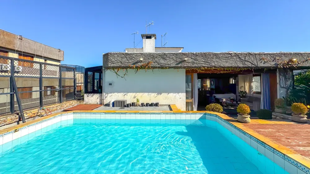 Cobertura Duplex para venda no bairro Petrópolis em Porto Alegre