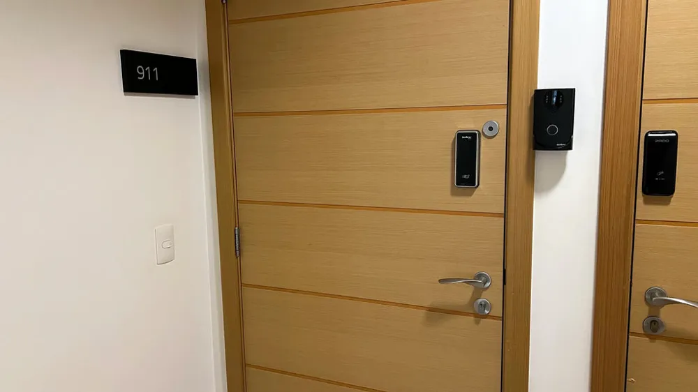 Sala para venda no bairro Higienópolis em Porto Alegre