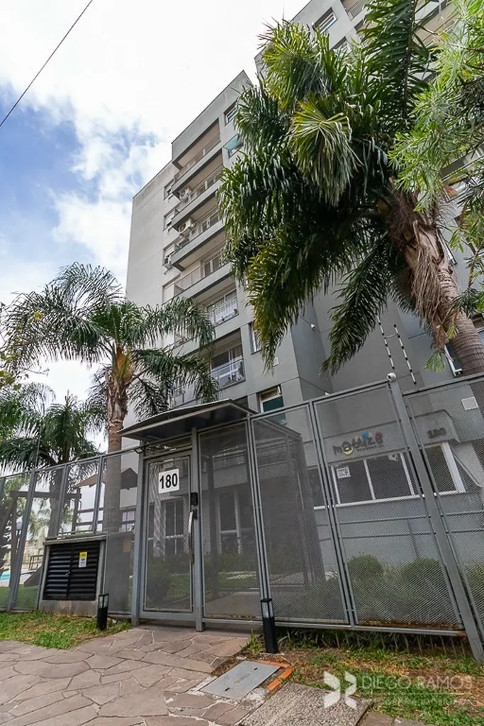 Apartamento para venda no bairro Jardim Sabará em Porto Alegre