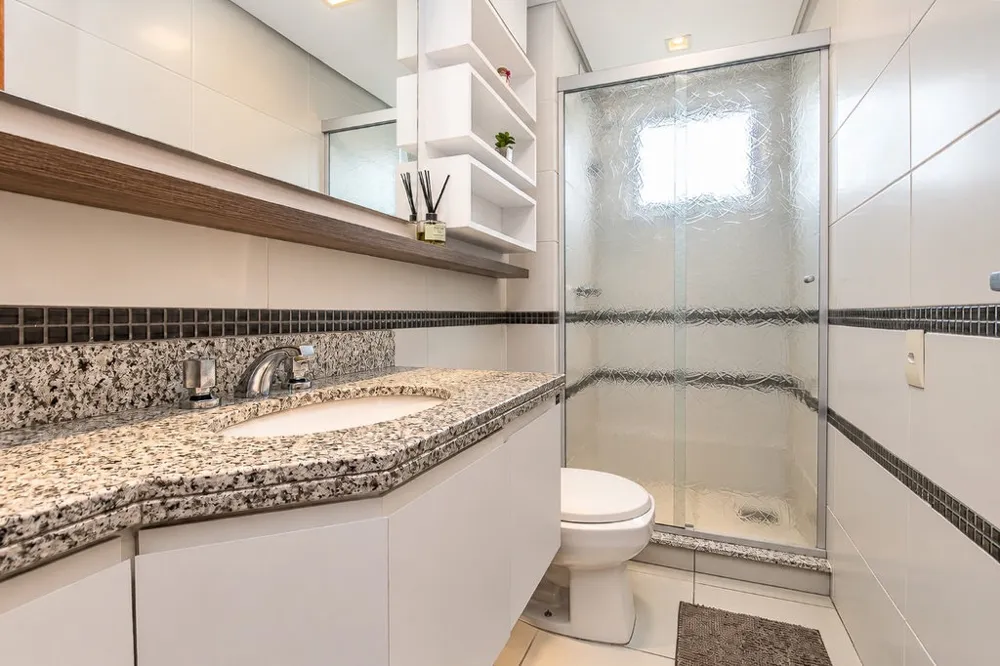 Apartamento para venda no bairro Passo da Areia em Porto Alegre