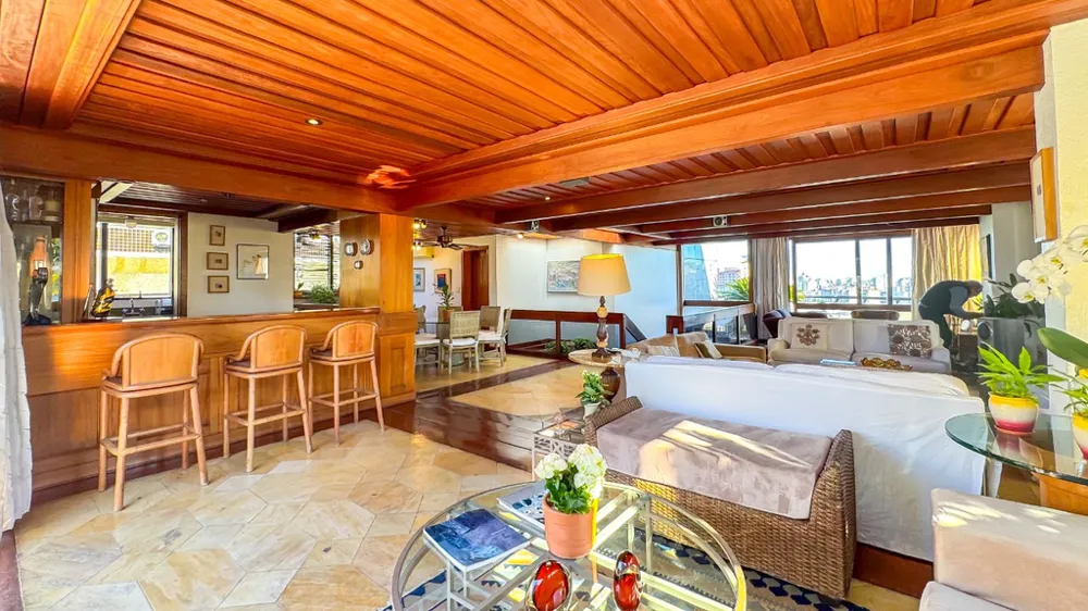 Cobertura Duplex para venda no bairro Petrópolis em Porto Alegre