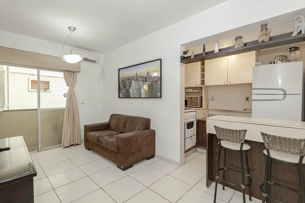 Apartamento para venda no bairro Centro Histórico em Porto Alegre