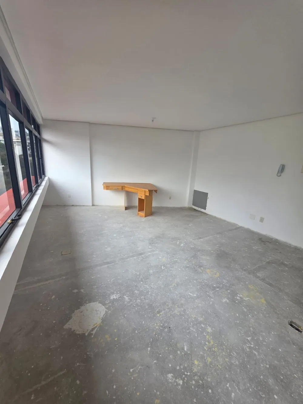 Sala comercial para venda no bairro Petrópolis em Porto Alegre