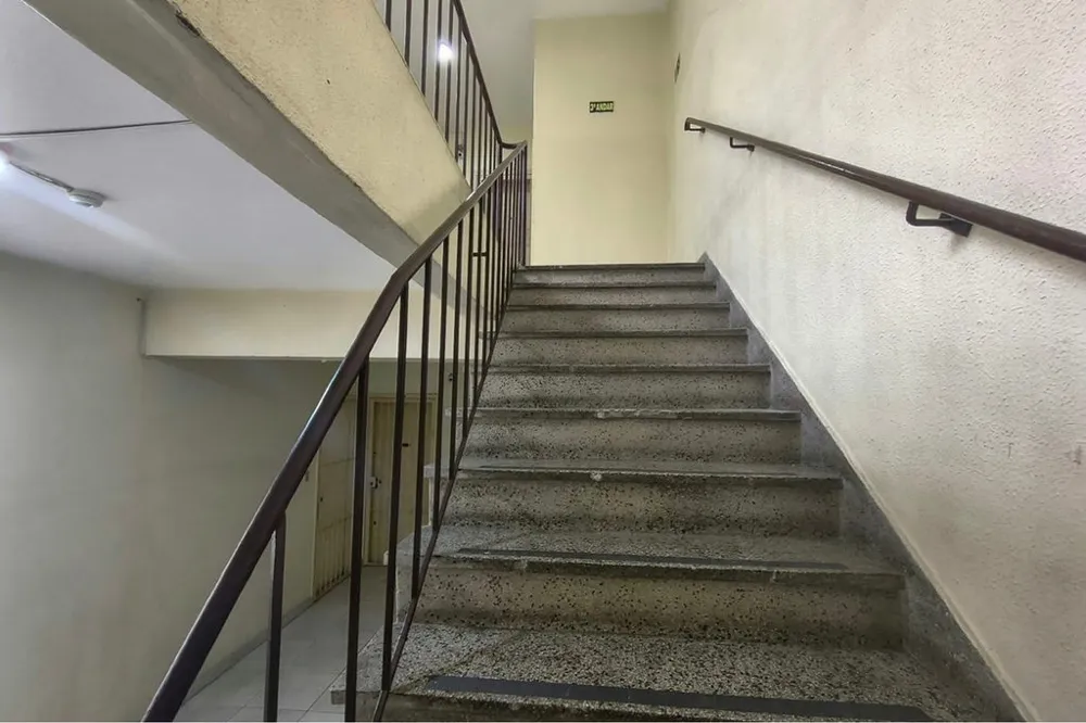 Apartamento para venda no bairro Santo Antônio em Porto Alegre