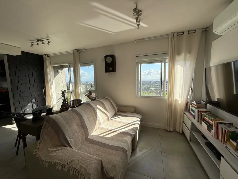 Apartamento para venda no bairro Jardim Sabará em Porto Alegre