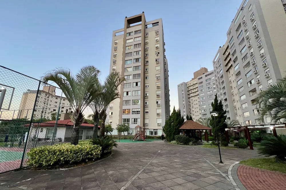 Apartamento para venda no bairro Centro em Canoas