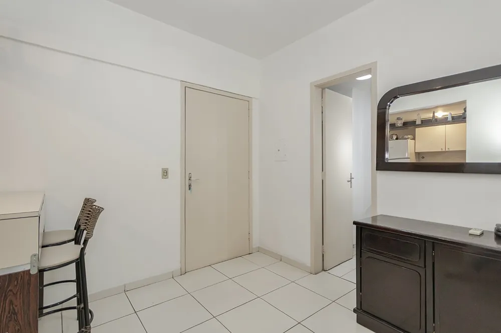 Apartamento para venda no bairro Centro Histórico em Porto Alegre