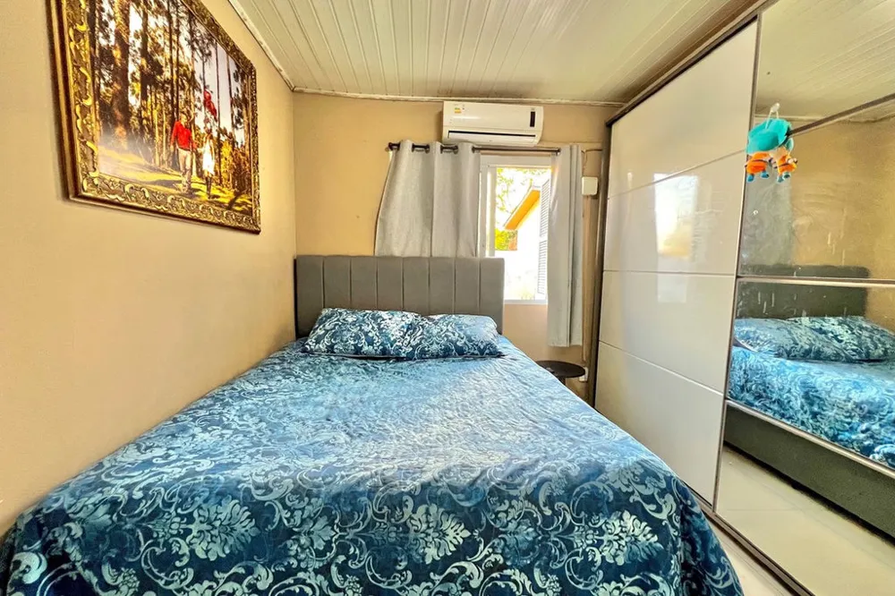 Casa para venda no bairro Estância Velha em Canoas