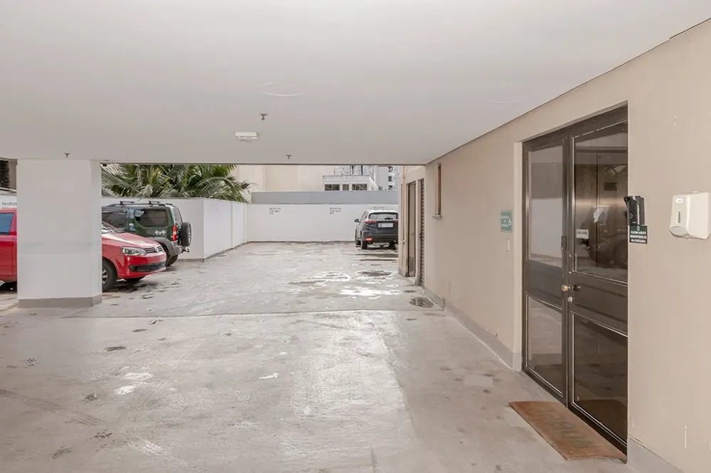 Sala para venda no bairro Moinhos de Vento em Porto Alegre