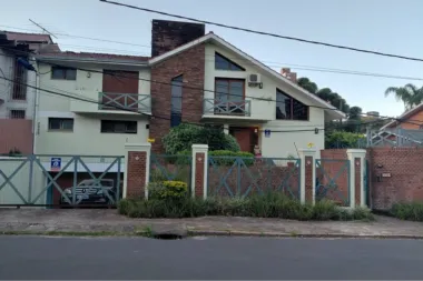Casa para venda no bairro Boa Vista em Porto Alegre