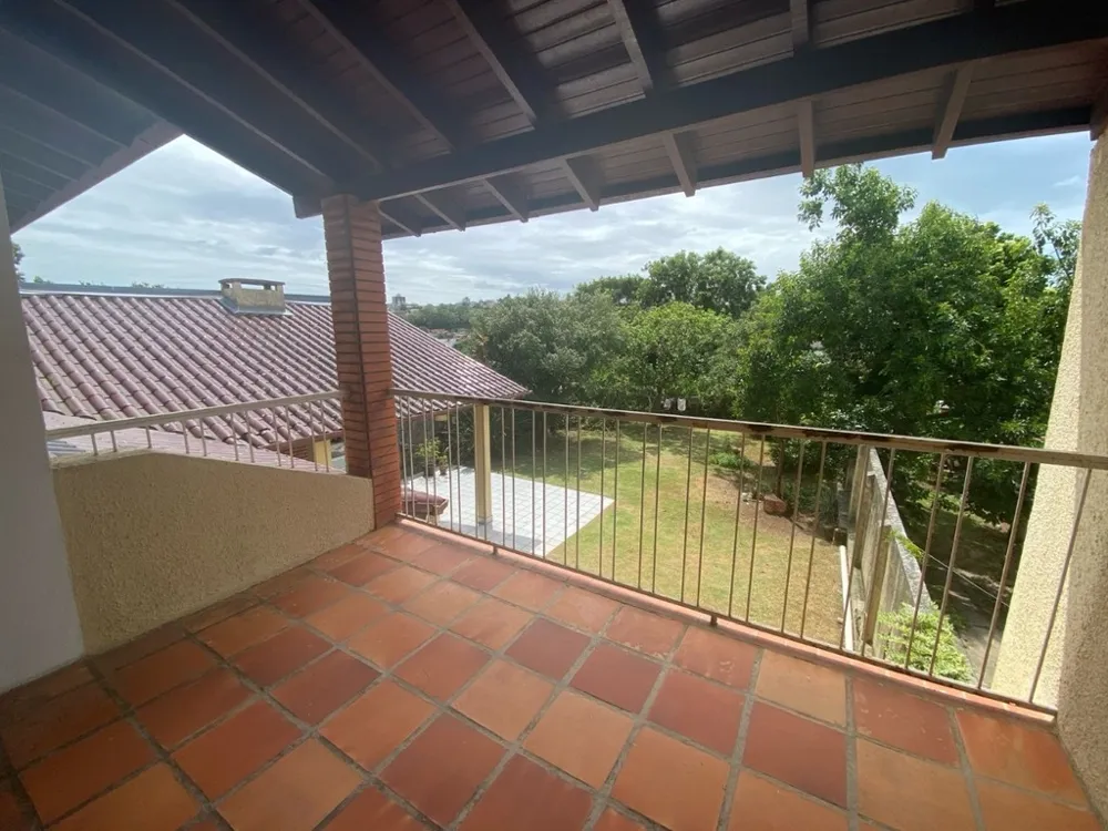 Casa para venda no bairro Jardim do Salso em Porto Alegre