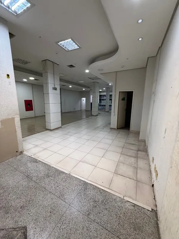 Loja comercial para venda no bairro Centro em Canoas