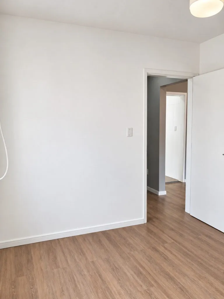 Apartamento para venda no bairro Rubem Berta em Porto Alegre