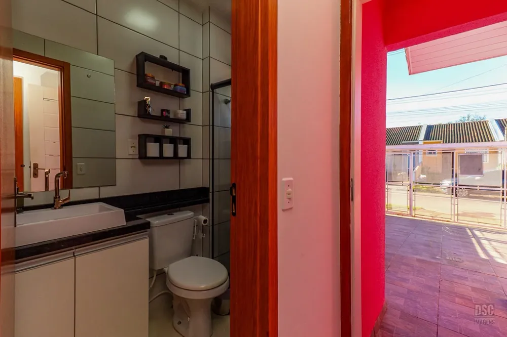 Casa para venda no bairro Restinga em Porto Alegre
