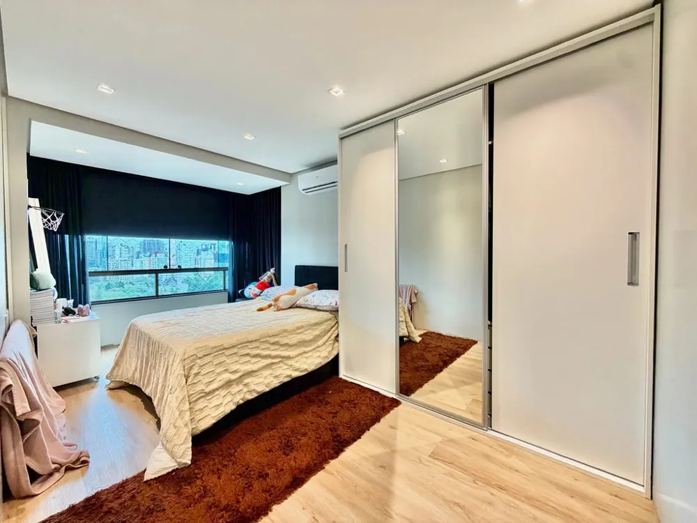 Cobertura Duplex para venda no bairro Petrópolis em Porto Alegre