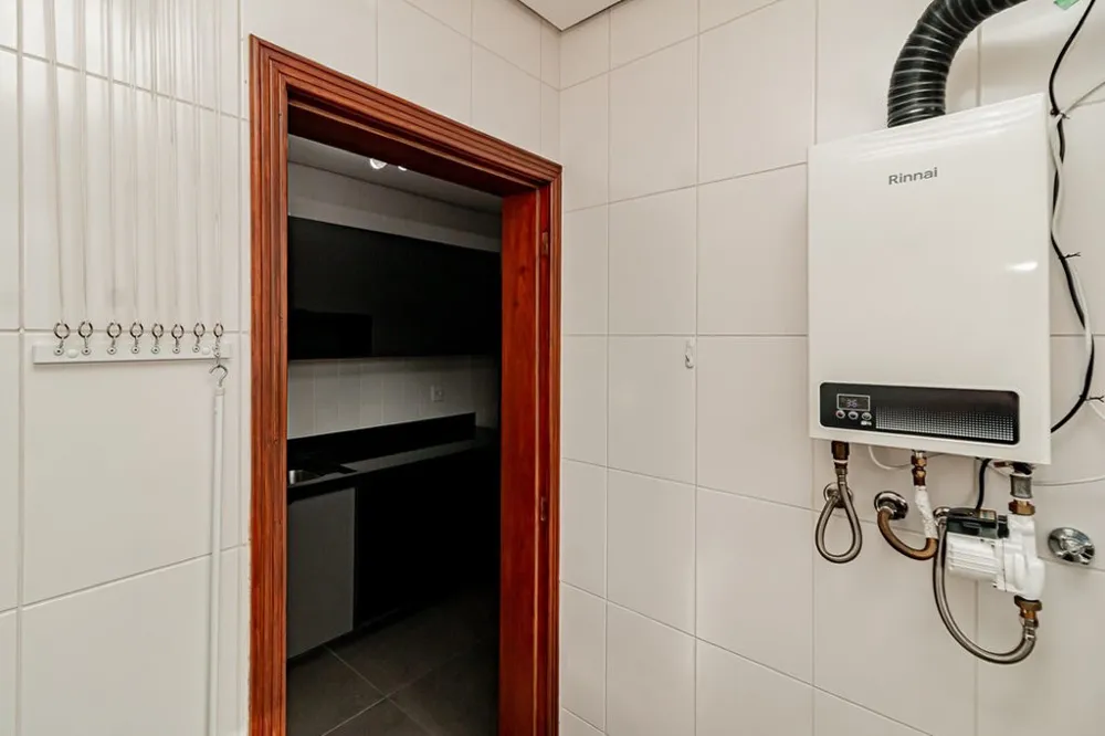 Apartamento para venda no bairro Menino Deus em Porto Alegre