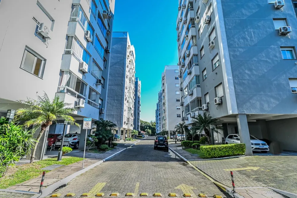 Apartamento para venda no bairro Cavalhada em Porto Alegre