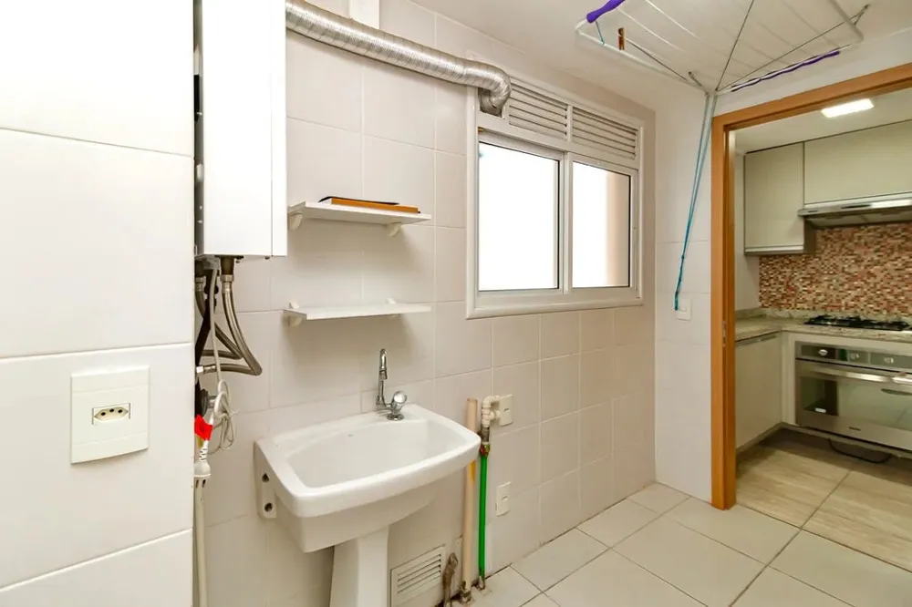 Apartamento para venda no bairro Passo da Areia em Porto Alegre