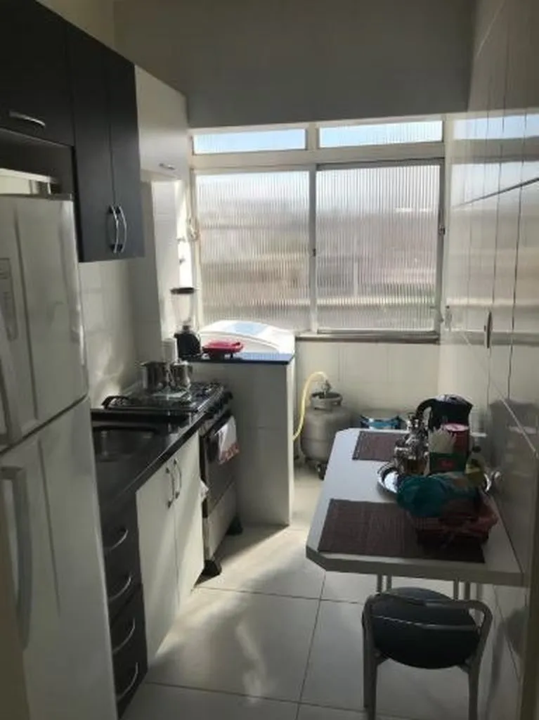 Apartamento para venda no bairro Moinhos de Vento em Porto Alegre