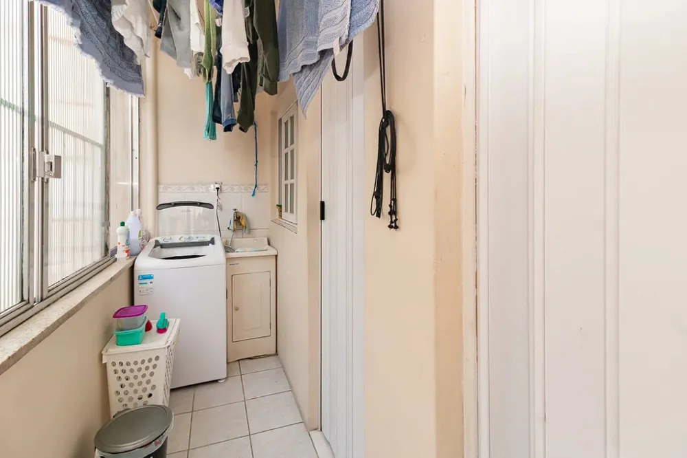 Apartamento para venda no bairro Centro Histórico em Porto Alegre
