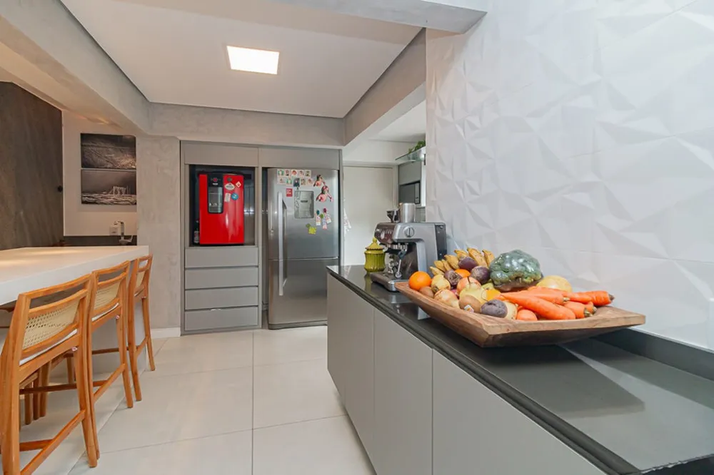 Apartamento para venda no bairro Moinhos de Vento em Porto Alegre