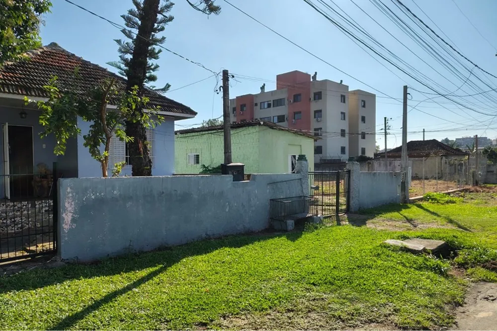 Terreno/Lote Residencial para venda no bairro Nonoai em Porto Alegre