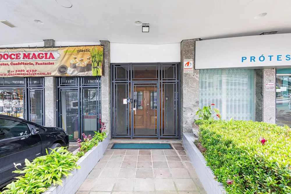 Sala para venda no bairro Petrópolis em Porto Alegre