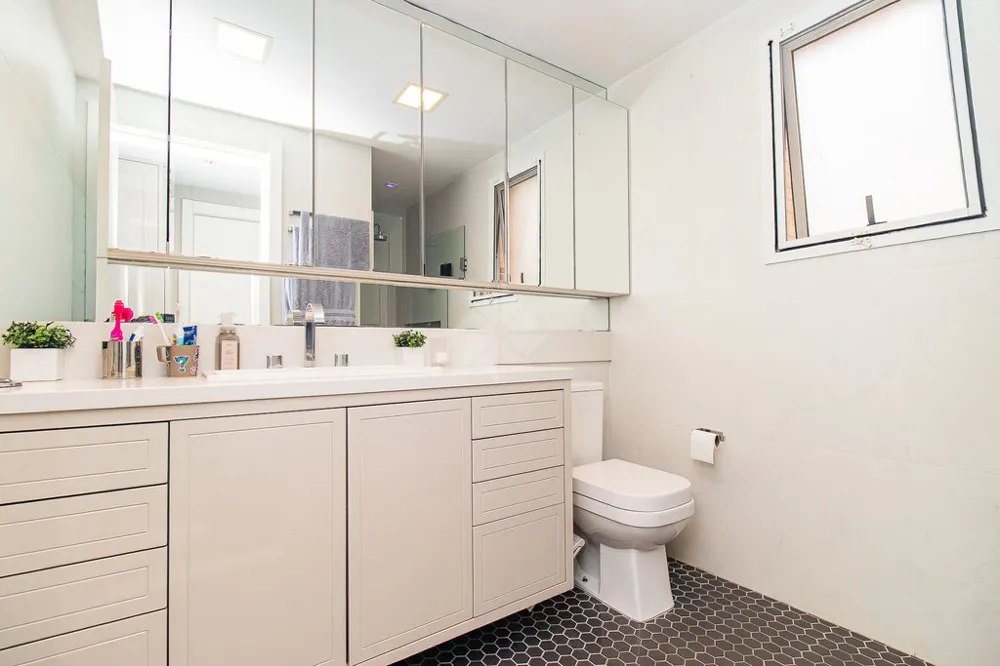 Apartamento para venda no bairro Central Parque em Porto Alegre